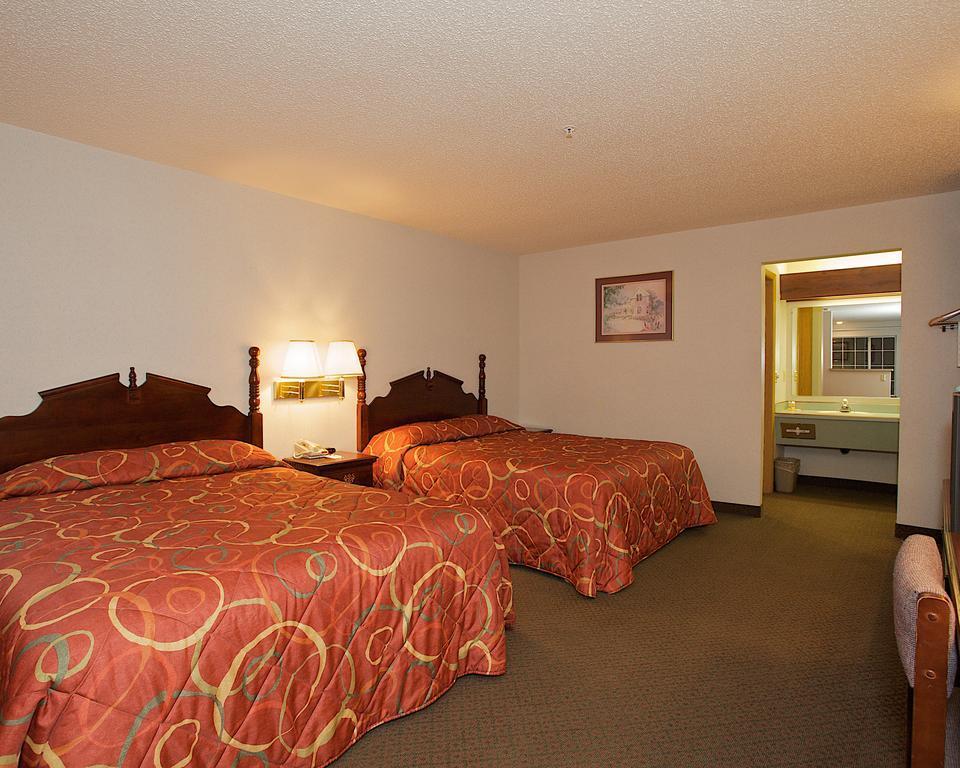 Econo Lodge Southeast Milwaukie/Portland Екстериор снимка