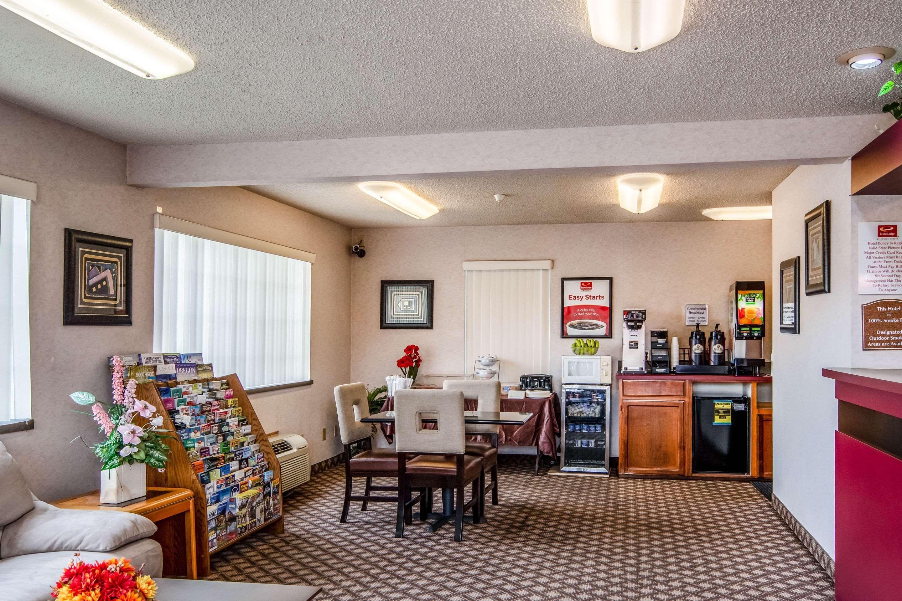 Econo Lodge Southeast Milwaukie/Portland Екстериор снимка
