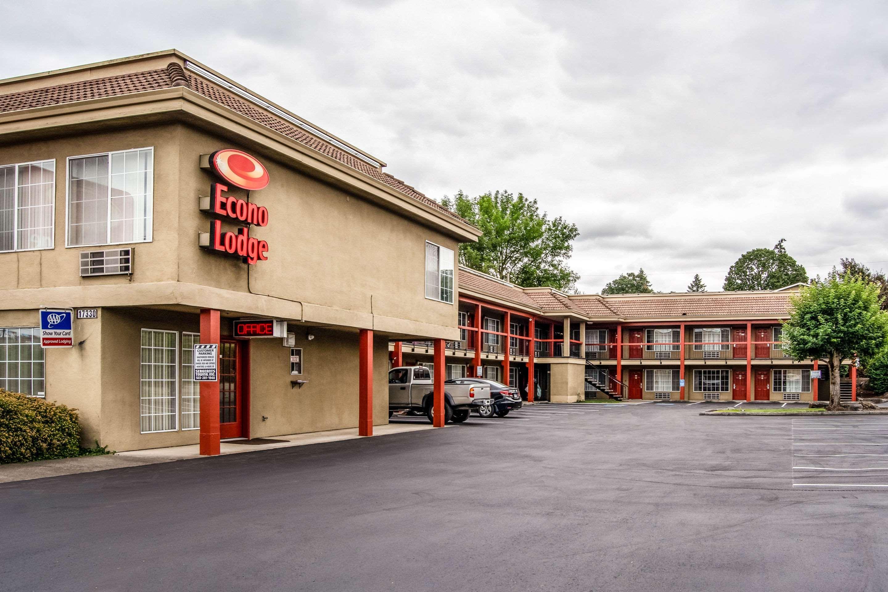 Econo Lodge Southeast Milwaukie/Portland Екстериор снимка