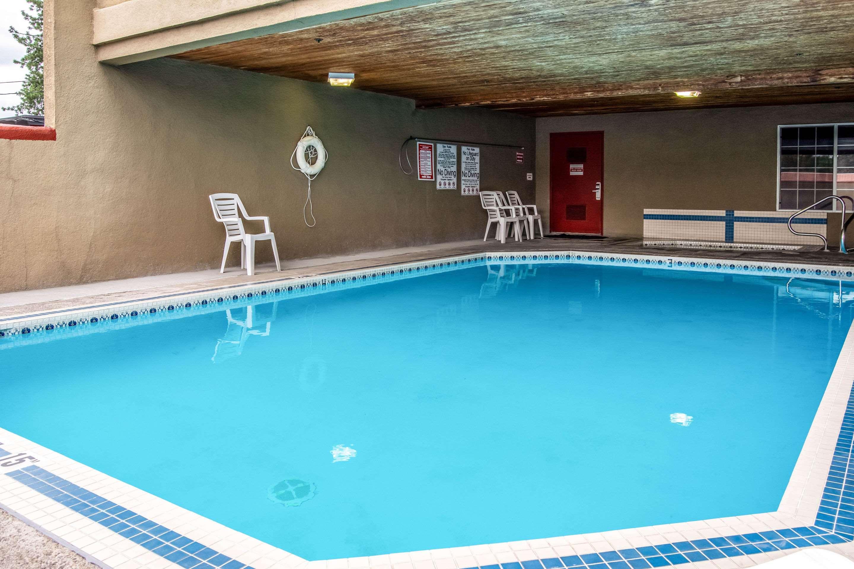Econo Lodge Southeast Milwaukie/Portland Екстериор снимка