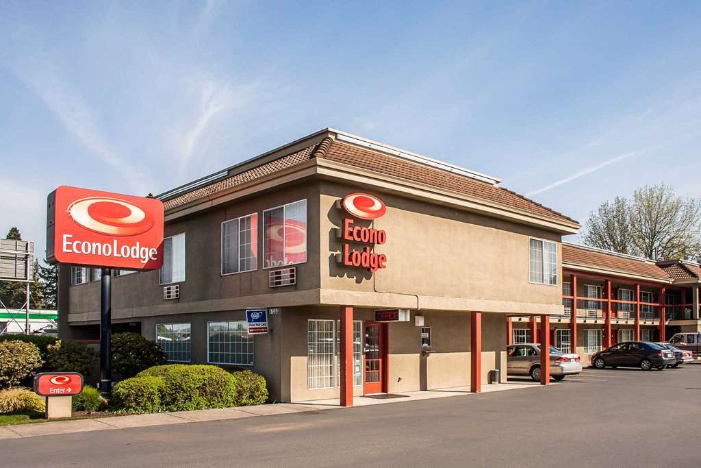 Econo Lodge Southeast Milwaukie/Portland Екстериор снимка